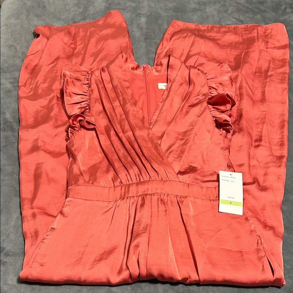 NWT Taylor ruffle sleeve jumpsuit size 4